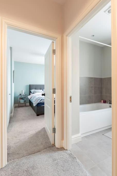 Dublin Jacuzzi Escape Lägenhet Exteriör bild